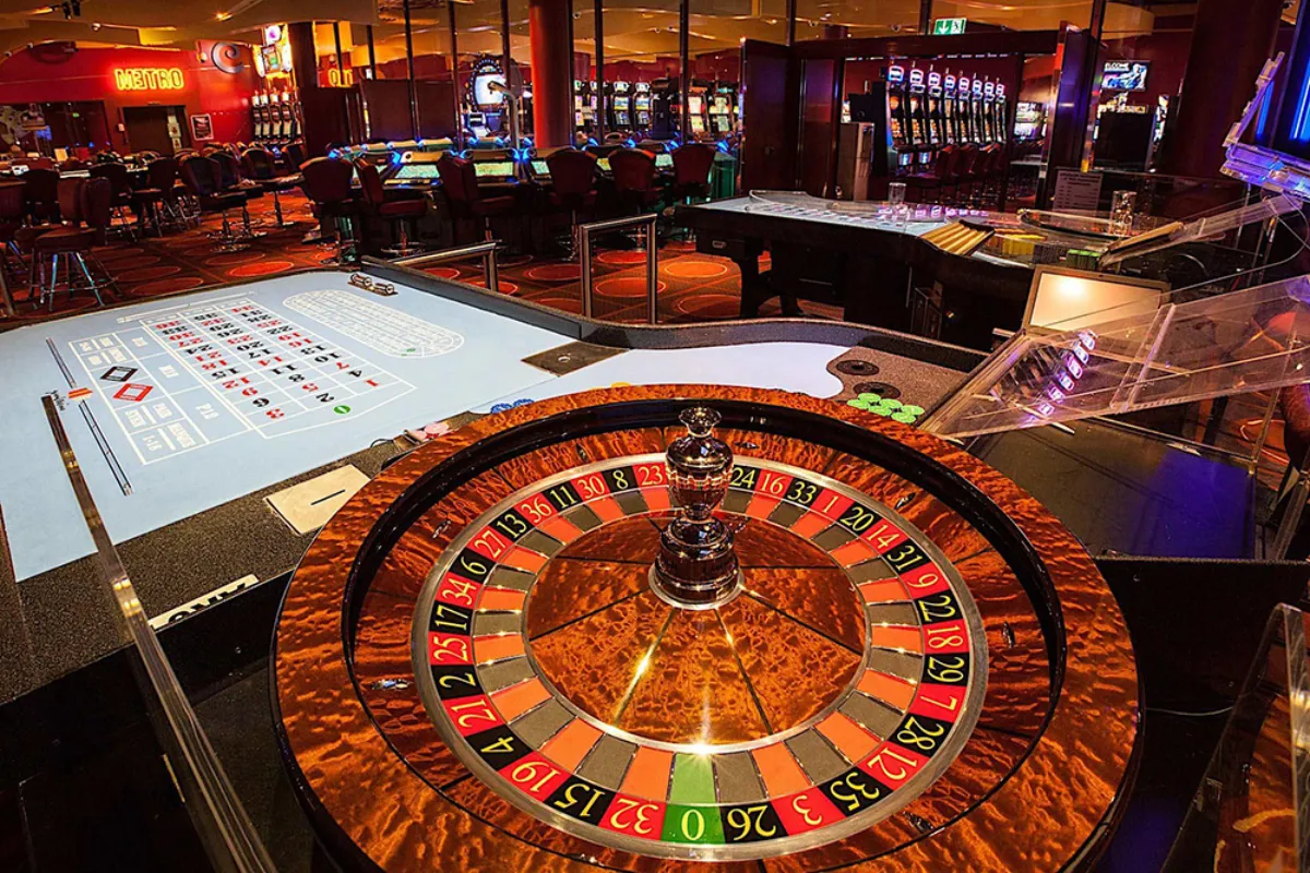 Mega Moolah‑strategi: myter, fakta og bankroll‑taktikk for jackpotjegere